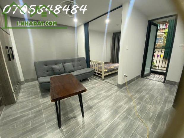 Tòa căn hộ dòng tiền ,thông ngõ 93 Hoàng Văn Thái 7 tầng 81m², mặt tiền 9m, giá chào 20 - 1
