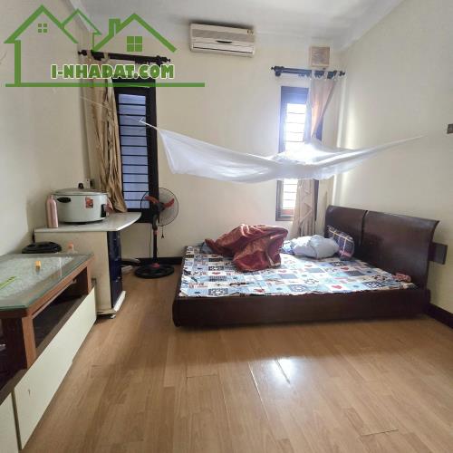 (PHÂN LÔ) Bán nhà phân lô Nguyễn Khang 40mx5T oto tránh kinh doanh VP 12 tỷ sổ vuông Cầu g - 1