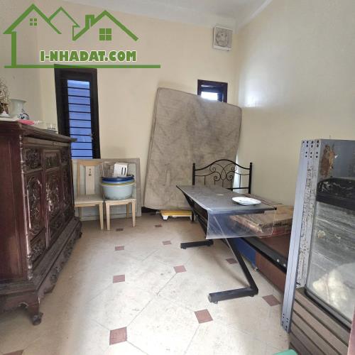(PHÂN LÔ) Bán nhà phân lô Nguyễn Khang 40mx5T oto tránh kinh doanh VP 12 tỷ sổ vuông Cầu g - 2