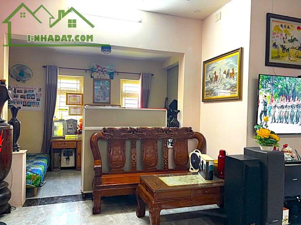 Lô Góc 3 tầng, 88m2, full thổ cư, không LG, Lã Xuân Oai, Q9, giá 7 tỉ - 2