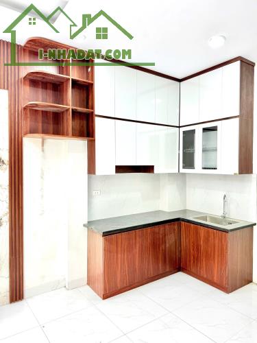 NHÀ MỚI TINH CỰ KHỐI – 5 TẦNG FULL ĐỒ – 3 NGỦ RỘNG – 30M² – 4.75 TỶ! - 1