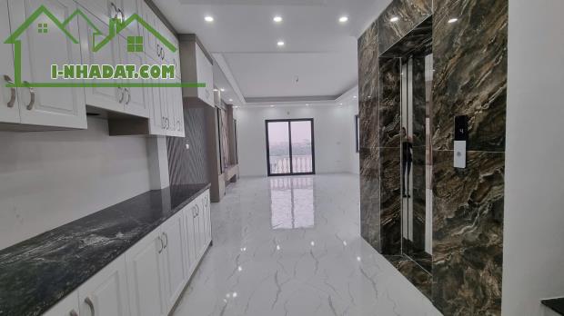 SIÊU PHẨM BÁT KHỐI – 6 TẦNG – GARA OTO – THANG MÁY – 42M² – 8,3 TỶ! - 2