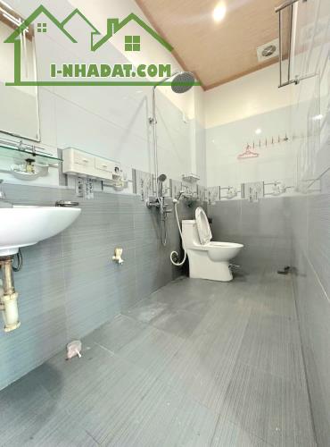 Bán nhà Khúc Thừa Dụ, Vĩnh Niệm, Lê Chân, Hải Phòng. 4 tầng, 40m2, 3,65 tỷ. Ngang 6,7m, t2 - 4