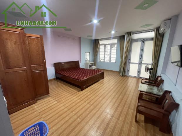 Cho thuê nhà Văn Cao 8 p.ngủ khép kín, DT: 75m2. - 5