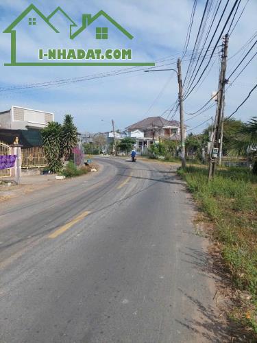 Bán lô đất 496 m² mặt tiền đường Phan Đăng Lưu, xã An Ngãi, huyện Long Đất - 1