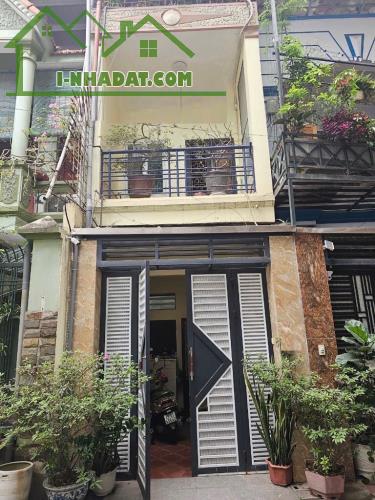 BÁN NHÀ GIA THỤY - 72M² - 3 TẦNG - Ô TÔ TRÁNH - NGÕ THÔNG NÔNG - 13.4 TỶ (TL)