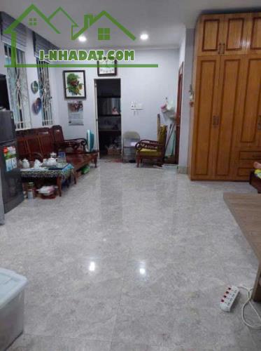 Bán nhà 4 tầng 4.3x27m cn 118m2 mặt tiền Đất Thánh, p6, q Tân bình chỉ 17 tỷ - 2