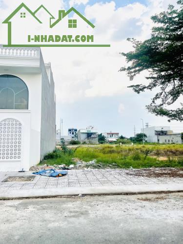Cần bán lô đất 125m2 ngay trung tâm hành chính, cư dân đông, đất full thổ, sổ hồng riêng - 1
