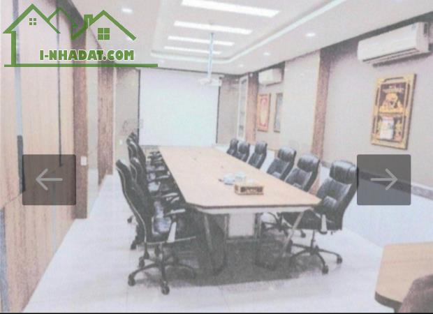 Mặt tiền VIP Nguyễn Trãi, Nguyễn Cư Trinh, Q.1, 130m2, Năm tầng, giảm 6 tỷ còn 49 tỷ. - 1