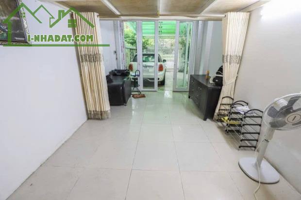 Bán biệt thư Ciputra dt 230m 3 tầng 10m mặt tiền giá  61 tỷ tây hồ Bắc Từ Liêm