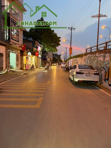 CẦN BÁN MẢNH ĐẤT VÀNG, THÔNG SỐ ĐẸP NGỌC THỤY 55M, MT 6.2M, LÔ GÓC, NỞ HẬU, Ô TÔ VÀO ĐẤT. - 2