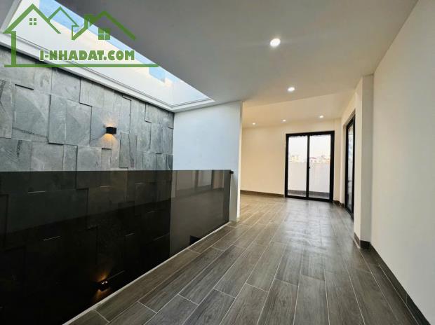 Bán nhà 79m2 x 4,5 tầng PHỐ TRẦN_NHẬT DUẬT - QUẬN NGÔ QUYỀN - TP HẢI PHÒNG - 2