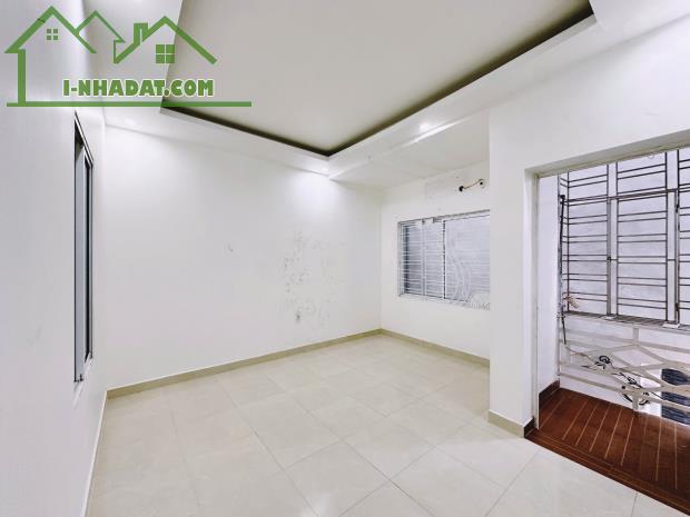 Bán nhà 3 tầng ngõ 169 Trần Nguyên Hãn - 2
