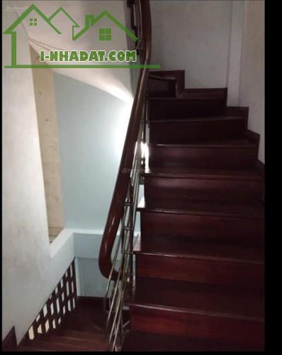 Cho thuê nhà Đông Thiên, 4 tầng x 30m2, 3 ngủ, 3 WC, 8.5 Triệu ở gđ, nhóm 4 người - 1