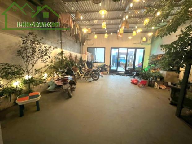 CHÍNH CHỦ CẦN BÁN GẤP NHÀ  ĐẸP SÂN VƯỜN, BỂ CÁ ÂU CƠ TT TÂY HỒ KD GARA Ô TÔ FULL NỘI THẤT - 1