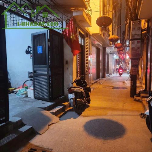 Bán Nhà Chính Chủ 3 Tầng – Khương Trung – Gần Hồ – Ô TÔ qua nhà – DT 75m² – Giá 12.5 Tỷ - 2