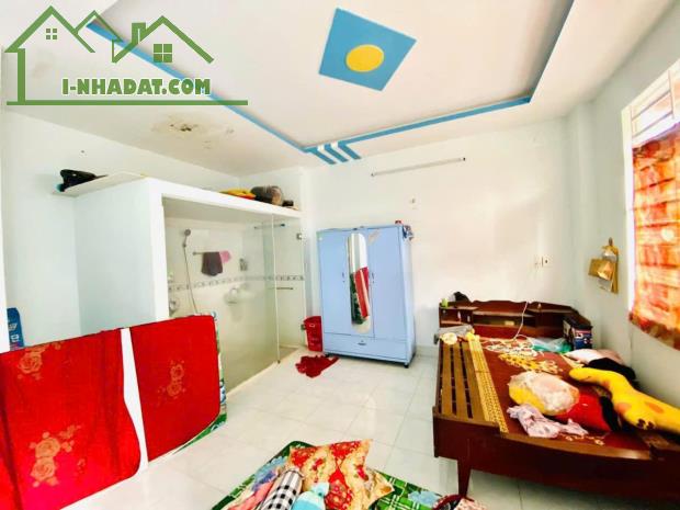 Gấp Bán CHDV P Tân Quý Tân Phú 80m2,4Tầng dòng tiền 22tr/th 8 tỷ - 2