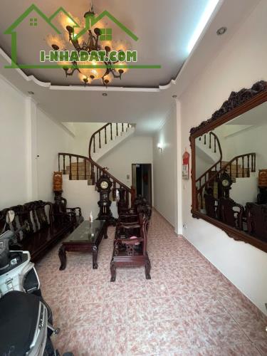 Cho thuê nhà riêng ngõ Hòa Bình 7, Minh Khai, Hai Bà Trưng 60m x 4T, 4 ngủ giá 15 triệu - 1