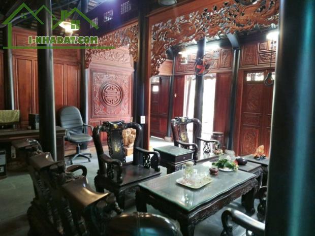 Bán nhà cổ GỖ ĐẲNG CẤP gần ĐHQG TPHCM,ngang KHỦNG 13m,LÔ GÓC - 2