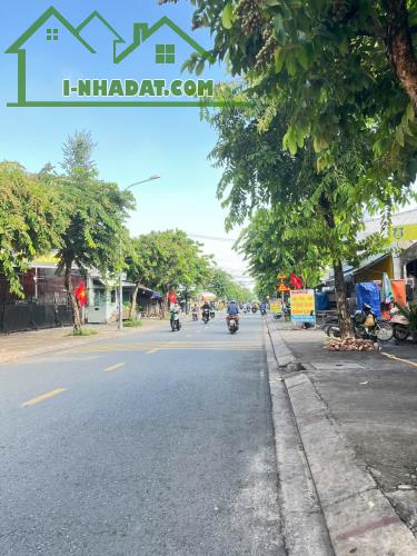 Bán đất 2 mặt tiền đường song hành 635m2 chỉ 36 tỷ Xã Tân Xuân Huyện Hóc Môn - 2