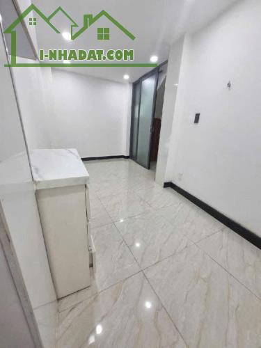 GẤP DỮ LẮM! BÁN NHÀ CMT8 4 TẦNG - NỞ HẬU CHỈ 6 TỶ 999 - CHÍNH CHỦ - 3