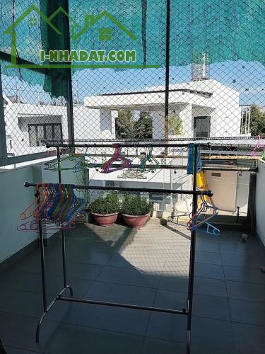 QUẬN 8- NHÀ 4 TẦNG- HẺM 3M THÔNG THOÁNG- GIÁP Q1,Q4- SỔ VUÔNG A4- CHỈ 4 TỶ 950 - 4