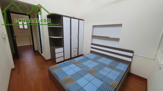 KIM MÃ - NHÀ ĐẸP Ở LUÔN - GẦN PHỐ - NGÕ NÔNG - GIÁ HỢP LÍ - 30M² NHỈNH 5 TỈ - 3