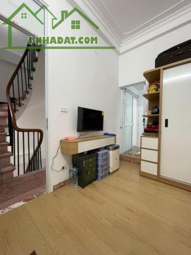 HAI BÀ TRƯNG 31m2_4TẦNG_5m MẶT TIỀN full NỘI THẤT _GIÁ 5,6 TỶ. - 3
