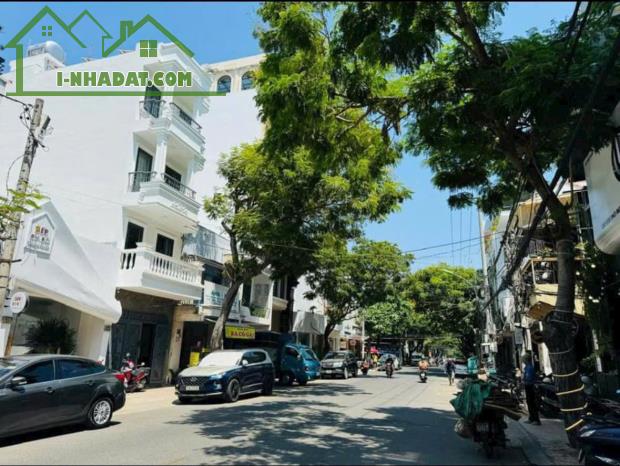 Cần bán nhà mặt tiền đường Hồng Bàng p Phước Tiến dt 133m2 bán: 22.3tỷ lh: 
lh Hải