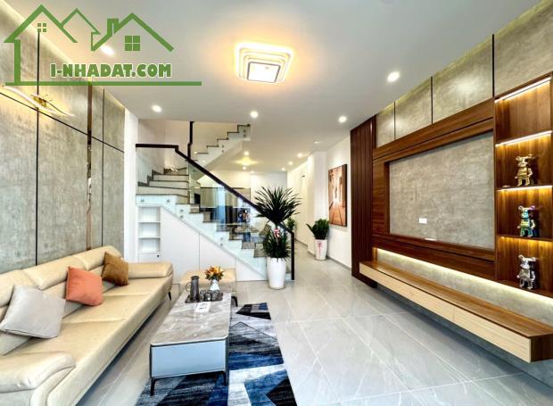 Nhà trệt 2 lầu sân thượng hẻm 22 đường 26 P.Hiệp Bình Chánh giá chỉ nhỉnh hơn 6.7 tỷ. - 2
