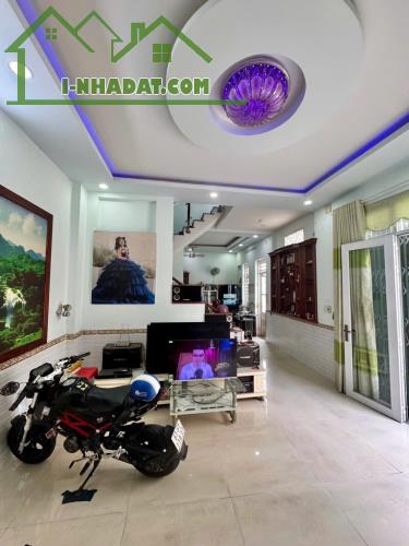 SIÊU PHẨM NHÀ NGANG KHỦNG 10.5M – 4 TẦNG – HẺM 7M OTO TRÁNH – KHU NHÀ GIÀU VĂN MINH – GIÁ - 1