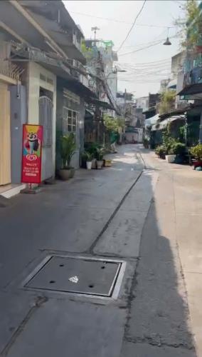 Bán nhà mặt phố Hòa Bình, Q.11, 168m², 7 tỷ, sổ hồng - 2