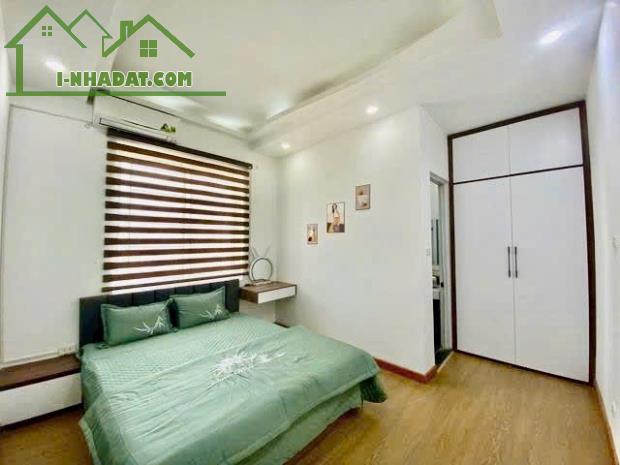 BÁN CĂN HỘ 3 NGỦ CHUNG CƯ THÀNH PHỐ GIAO LƯU - LÔ GÓC - TẶNG FULL NỘI THẤT - VIEW HỒ - 4