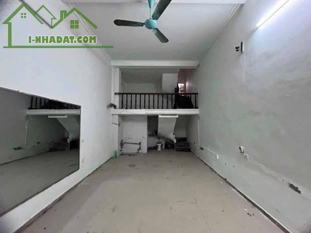 BÁN GẤP NHÀ KHƯƠNG TRUNG 40m2 x4 TẦNG - NGÕ Ô TÔ - GIÁ HƠN 7 TỶ