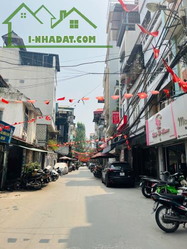 (PHÂN LÔ) Bán nhà mặ ngõ Thái Thịnh 55mx4T sổ vuông 2 thoáng 15 tỷ KD VP gần phố ngã tư sở - 1