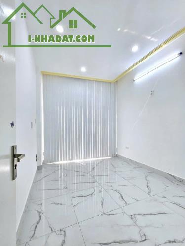 Siêu Hot! Nhà Phố 3 Tầng Full Nội Thất- Nhà Bè– Khu Biệt Thự Huỳnh Tấn Phát – Chỉ 2.X Tỷ