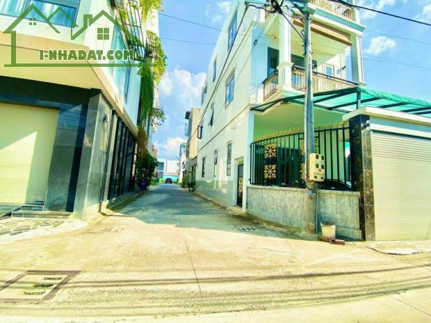 Bán lô đất biệt thự 288m2 ngay dự án Sun Group-P.Hiệp Hòa, SHR thổ cư, đường nhựa 2 ôtô né - 1