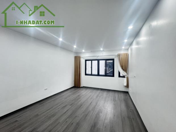 NHÀ MỚI - NGÕ THÔNG - GẦN CẦU CHƯƠNG DƯƠNG - BỒ ĐỀ – LONG BIÊN 9,x tỷ - 1