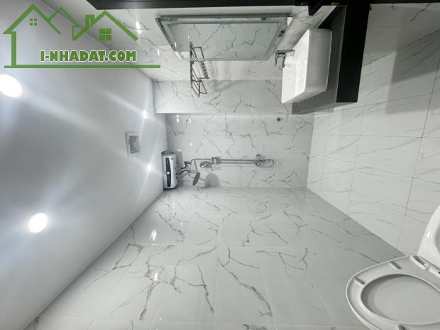 NHÀ MỚI - NGÕ THÔNG - GẦN CẦU CHƯƠNG DƯƠNG - BỒ ĐỀ – LONG BIÊN 9,x tỷ - 3