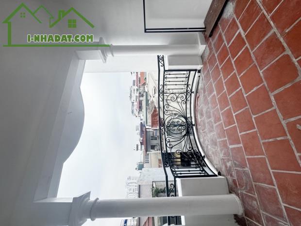 NHÀ MỚI - NGÕ THÔNG - GẦN CẦU CHƯƠNG DƯƠNG - BỒ ĐỀ – LONG BIÊN 9,x tỷ - 4