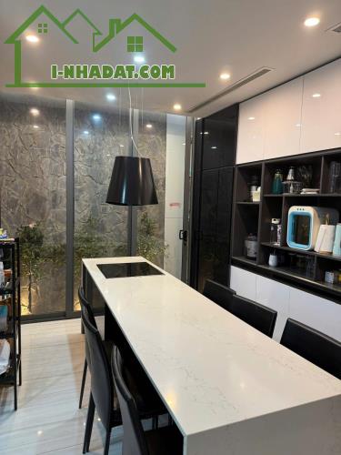 BÁN NHÀ PHỐ 6 TẦNG ,HẦM ,KHU VÍP KIỀU ĐÀM ,Q.7,NGANG RỘNG 6.2M,GIÁ 17 TỶ(TL) - 2