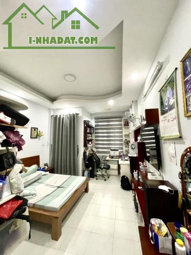 Tân Bình, đẹp ở ngay,5 Tầng,50m2,gần chợ Phạm Văn Hai, gần Lê Văn Sỹ_Trường Sa, 7.55 tỷ - 2