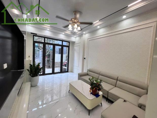 💥💥💥BÁN TÒA NHÀ RIÊNG MỚI ĐẸP PHỐ VÕNG THỊ 52M2X 7 TẦNG MT 4M CÓ THANG MÁY