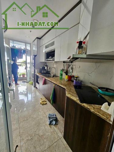 (Tin thật 100%) CH lô góc 102m2 x 3PN tại A10-A14 Nam Trung Yên - BC Đông Nam - Nội thất - 2