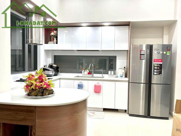 MTKD Nguyễn Hữu Tiến Tân Phú BTCT 3 Lầu - Mới Đẹp - 160m2 Giá 17.9 Tỷ - 1