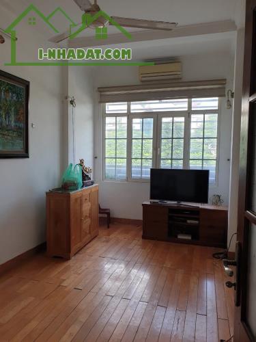 MẶT PHỐ NGUYỄN LÂN PHƯƠNG LIỆT THANH XUÂN DT 40M 15,7 TỶ 5 TẦNG MT 3,3M VỈA HÈ KD - 3