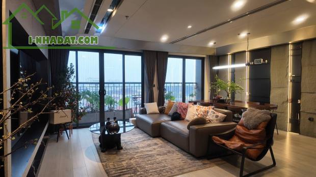 bán chung cư Berriver Long Biên Nguyễn Văn Cừ 180m 15.5 tỷ - 1