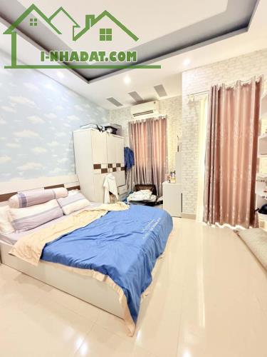🏠Bán nhà 4 tầng - Trương Định Hội Q8 - 50m2 - Hẻm 4m - Chỉ 5.5 tỷ !! - 2