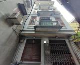 Cho thuê nhà nguyên căn ngõ 79, 8/3 Hai Bà Trưng, 5 tầng x 20m2, 2 ngủ, 8 Triệu