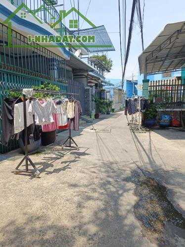 BÁN ĐẤT TẶNG NHÀ CẤP 4 SIÊU RỘNG CHỈ HƠN 50TR/M2 - NGAY TẠI NGÃ TƯ BÌNH THÁI KHÔNG DÍNH